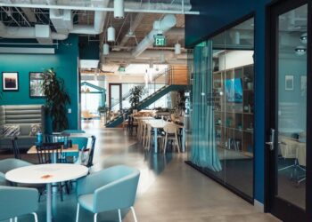 Spazi di co-working negli aeroporti segnano il futuro dei viaggi d’affari