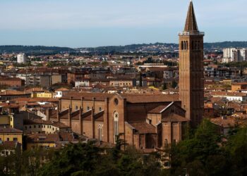 Viaggio d’affari a Verona: informazioni utili durante Vinitaly 2024