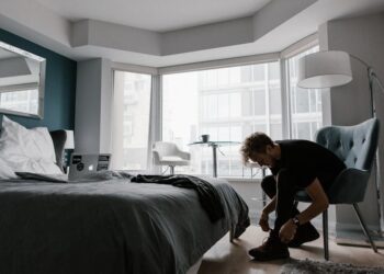 Servizi AI nelle stanze d’albergo: comodità ma anche tutela dei dati 