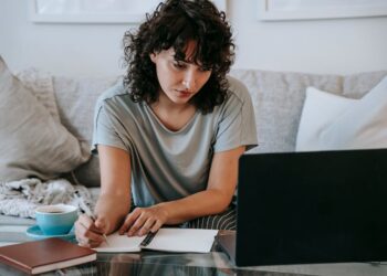 Come sconfiggere la solitudine nei viaggi d’affari