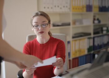 Report CSRD per la sostenibilità aziendale