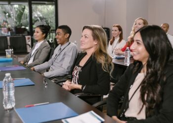 Come fare networking durante un viaggio d’affari