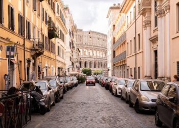 Traffico a Roma: sfide quotidiane e costi proibitivi