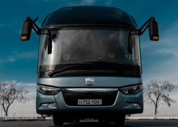 Il lavoro in team prima dell’ufficio: a bordo della navetta aziendale 