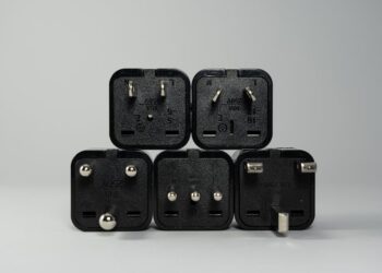 Adattatore in viaggio? Guida pratica per business travellers