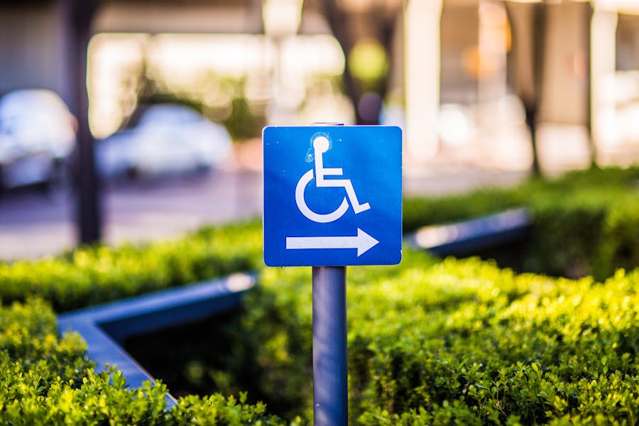 parcheggi disabili
