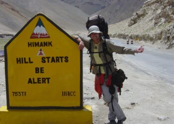 Sulle spalle dei sogni: l’Himalaya in autostop con Sebastiano Ramello