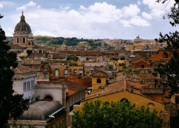 mobilità pubblica e sharing