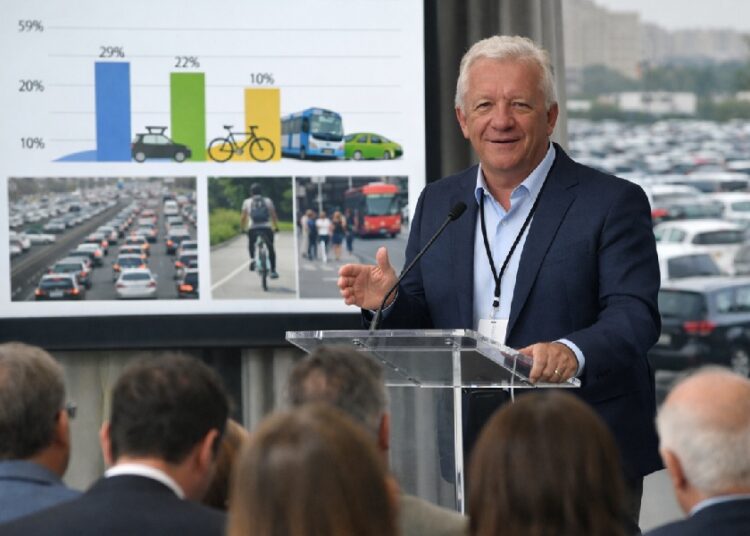 PSCL e il Grande Inganno: perché la mobilità sostenibile fallisce se ignoriamo la dimensione sociale