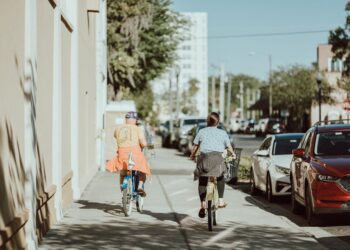 Mobilità dolce per andare al lavoro, per il benessere quotidiano e per la scoperta del territorio
