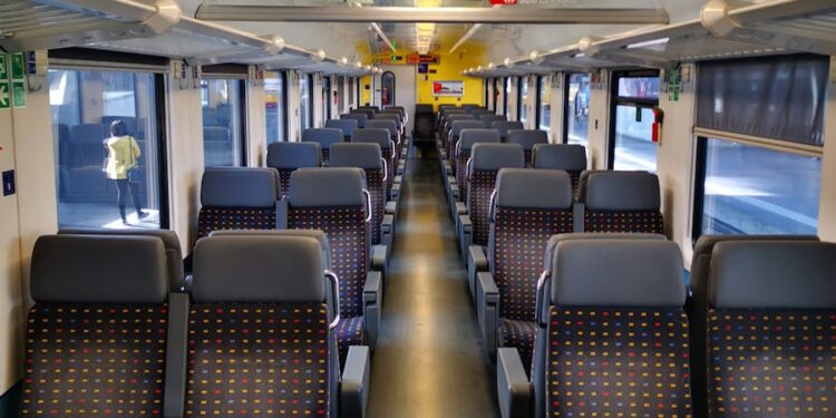 Business travel, il treno guadagna terreno: sostenibilità ed efficienza ridisegnano le trasferte aziendali