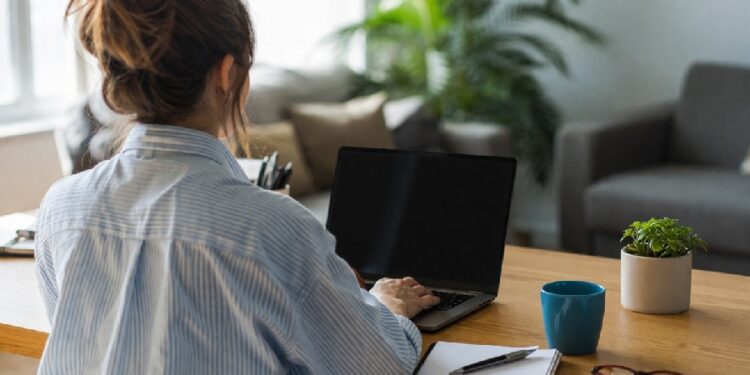 Guida per realizzare la informativa sui rischi generali e specifici per il lavoratore che svolge la prestazione in lavoro agile (smart working)