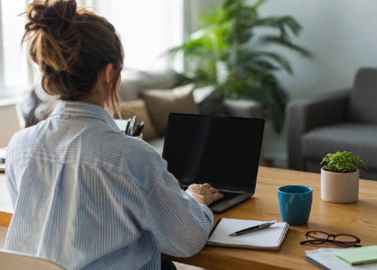 Guida per realizzare la informativa sui rischi generali e specifici per il lavoratore che svolge la prestazione in lavoro agile (smart working)