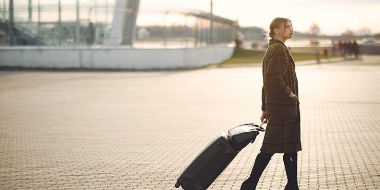 Il trolley ha cambiato padrone. E ora chi gestisce i viaggi aziendali deve riscrivere le regole.
