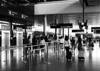 Frontiere europee: da oggi il sistema EES è pienamente operativo