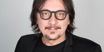 Alla Convention Aitmm: il Prof. Marco Camisani Calzolari, l’uomo del Cyberumanesimo