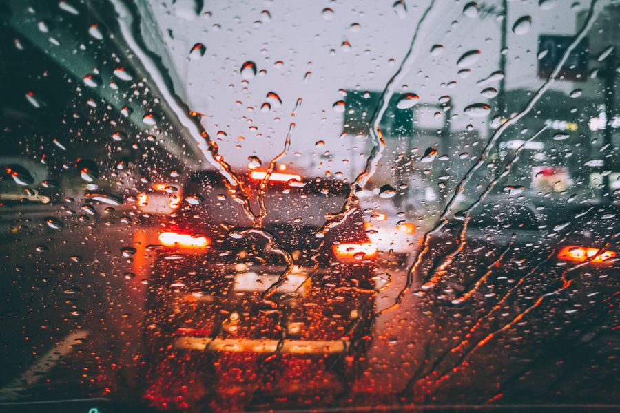guidare durante allerta meteo