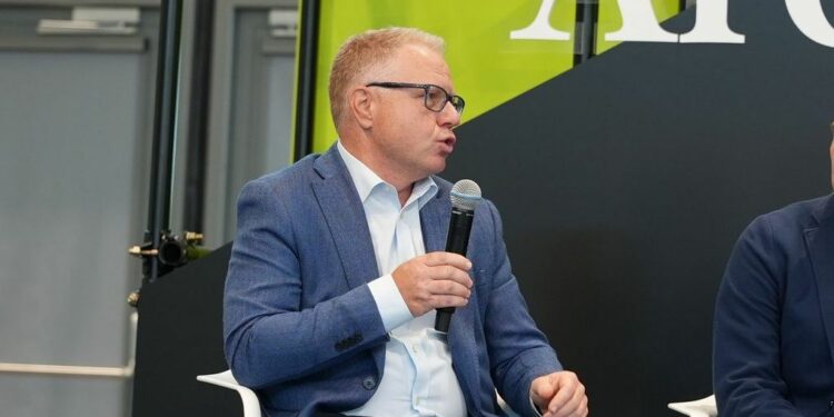Dalla fornitura alla consulenza: Enrico Farina (Europcar) e il nuovo equilibrio della mobilità aziendale